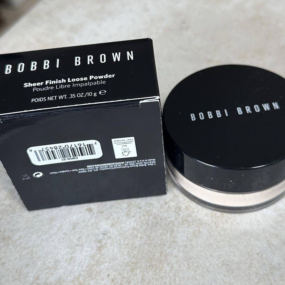 Bobbi Brown Sheer Finish Loose Powder Pale Yellow 0.35oz Face Makeup Setting - Picture 2 of 6